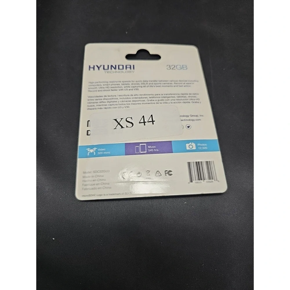 HYUNDAI Technology 32GB microSDHC Card with SD Adapter - Brand New